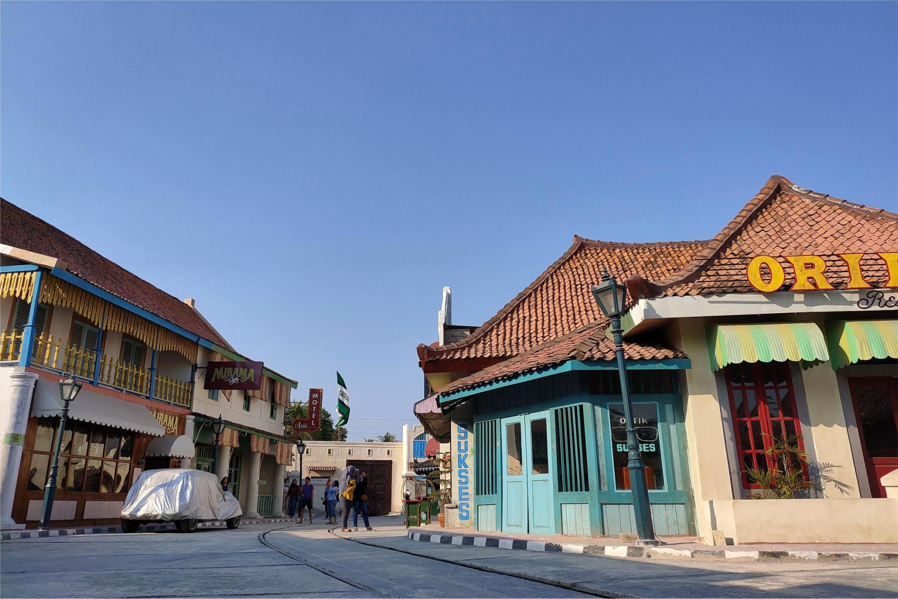 gamplong studio alam