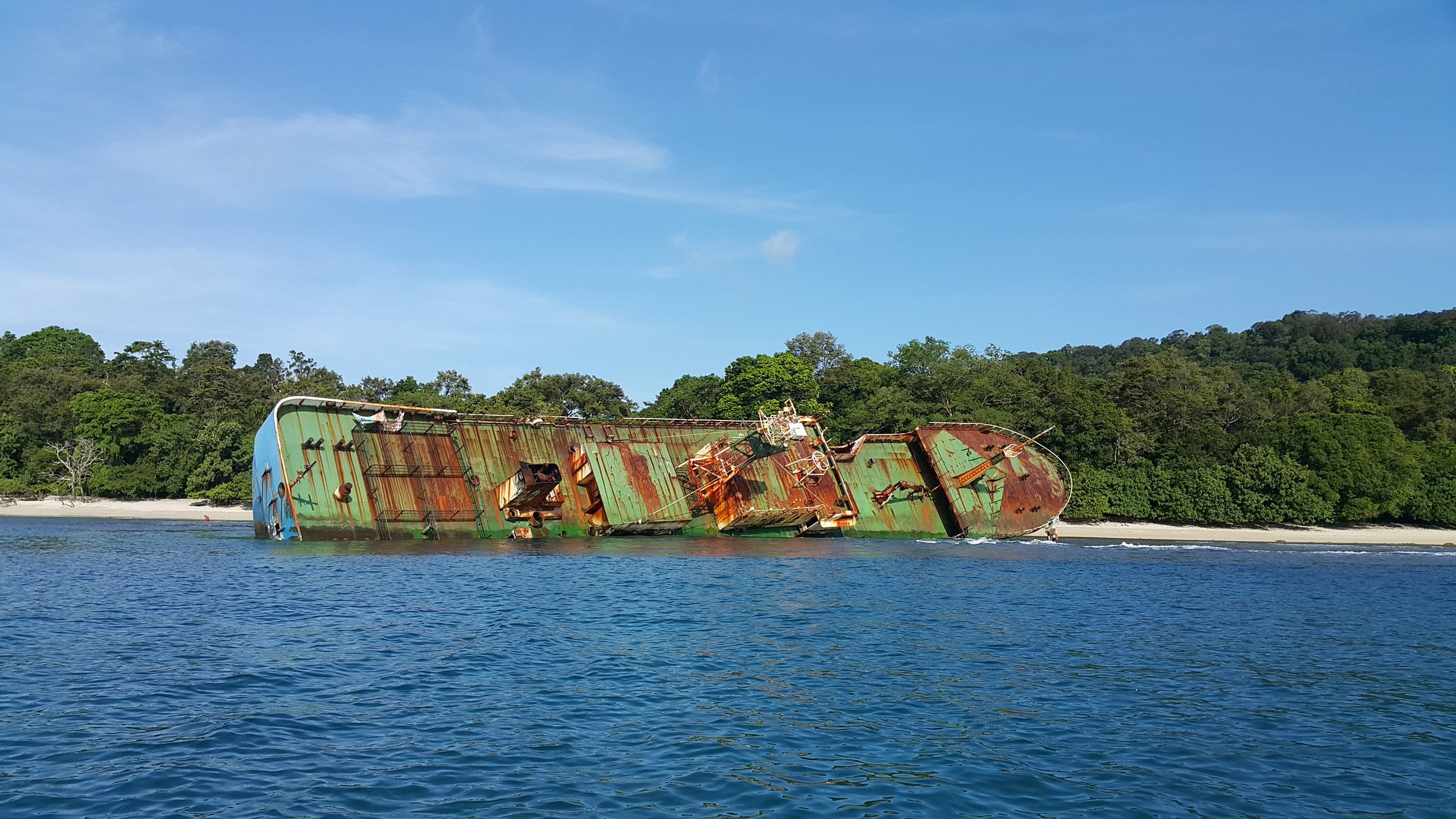 pantai pasir putih