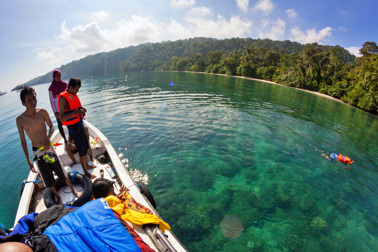 teluk-biru