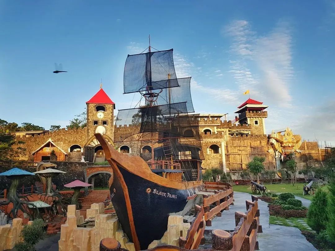 the lost world castle
